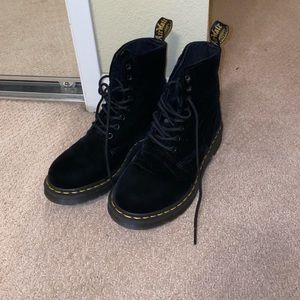 ON HOLD❤️ black velvet dr.martens